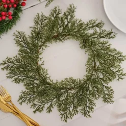 Party Delights Tableware<Foliage Christmas Plate Mats - 40Cm (4Pk)