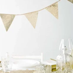 Gold Glitter Bunting - 3M<Party Delights Hot