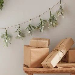 Party Delights Hanging Decorations<Mistletoe Sprig Garland - 2M