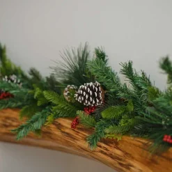 Party Delights Hanging Decorations<Pine Cones & Berries Foliage Garland - 1.8M