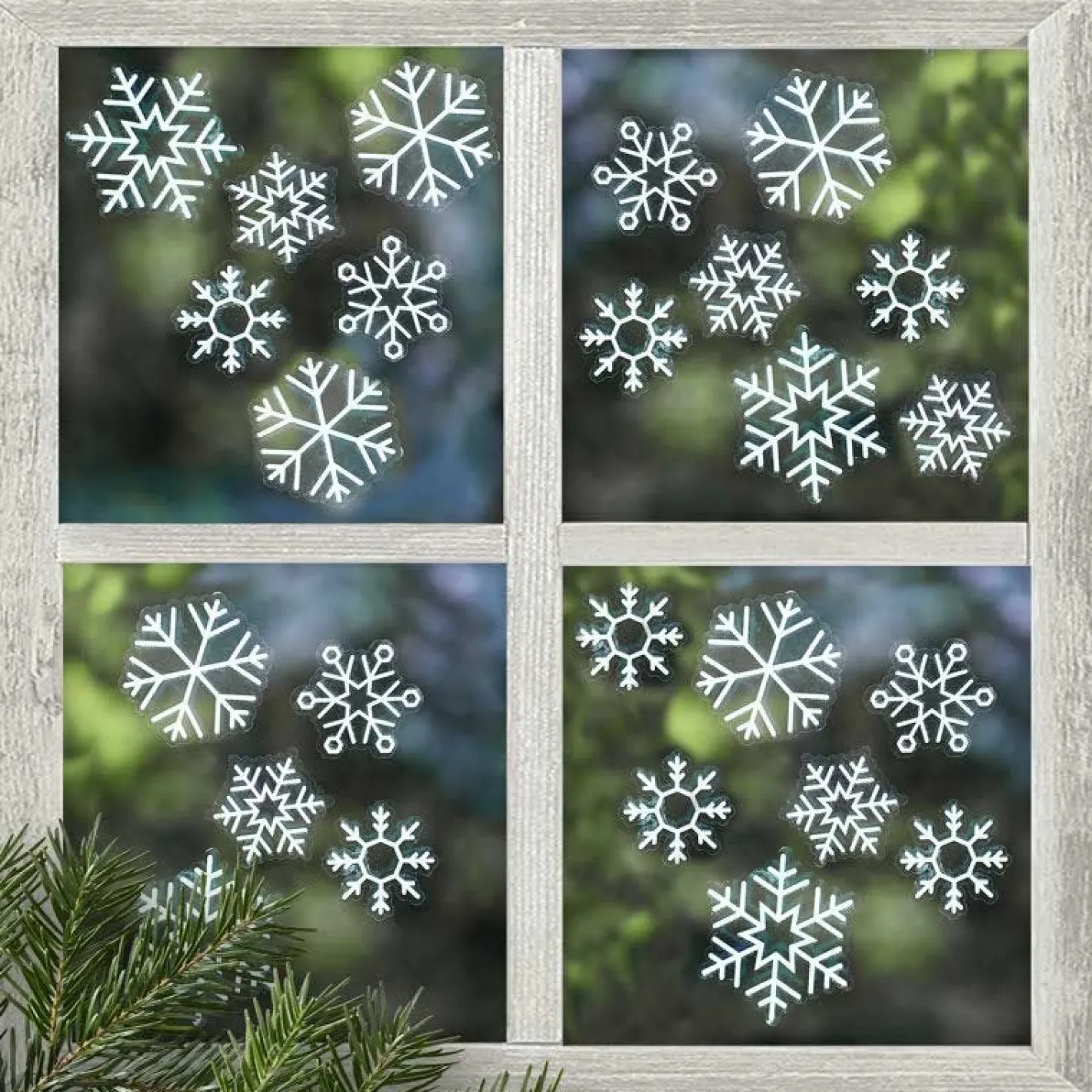 Party Delights Snowflake Decorations<Snowflake Window Stickers (24Pk)