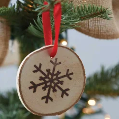 Wooden Round Snowflake Hanging Tree Decorations (6Pk)<Party Delights Best